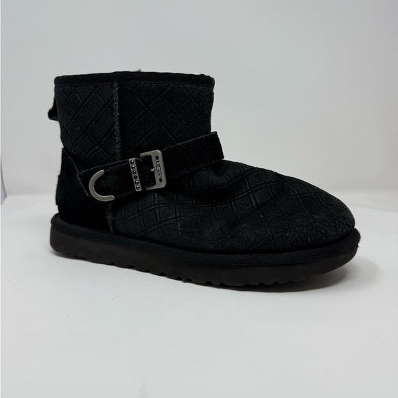 UGG Marilu Double Diamond Boots Size 7